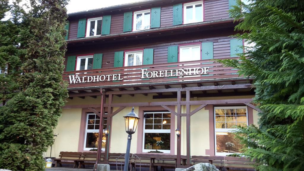 Waldhotel Forellenhof บาเดน-บาเดน ภายนอก รูปภาพ