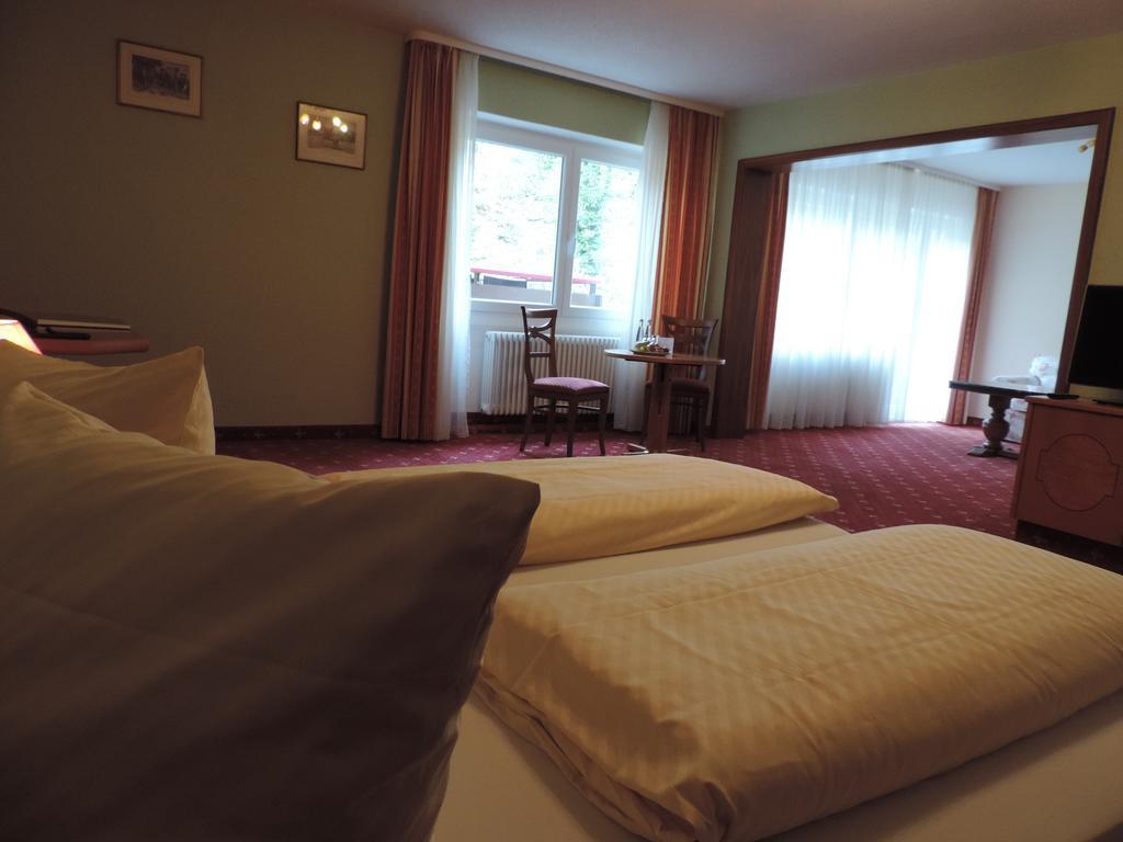 Waldhotel Forellenhof บาเดน-บาเดน ภายนอก รูปภาพ