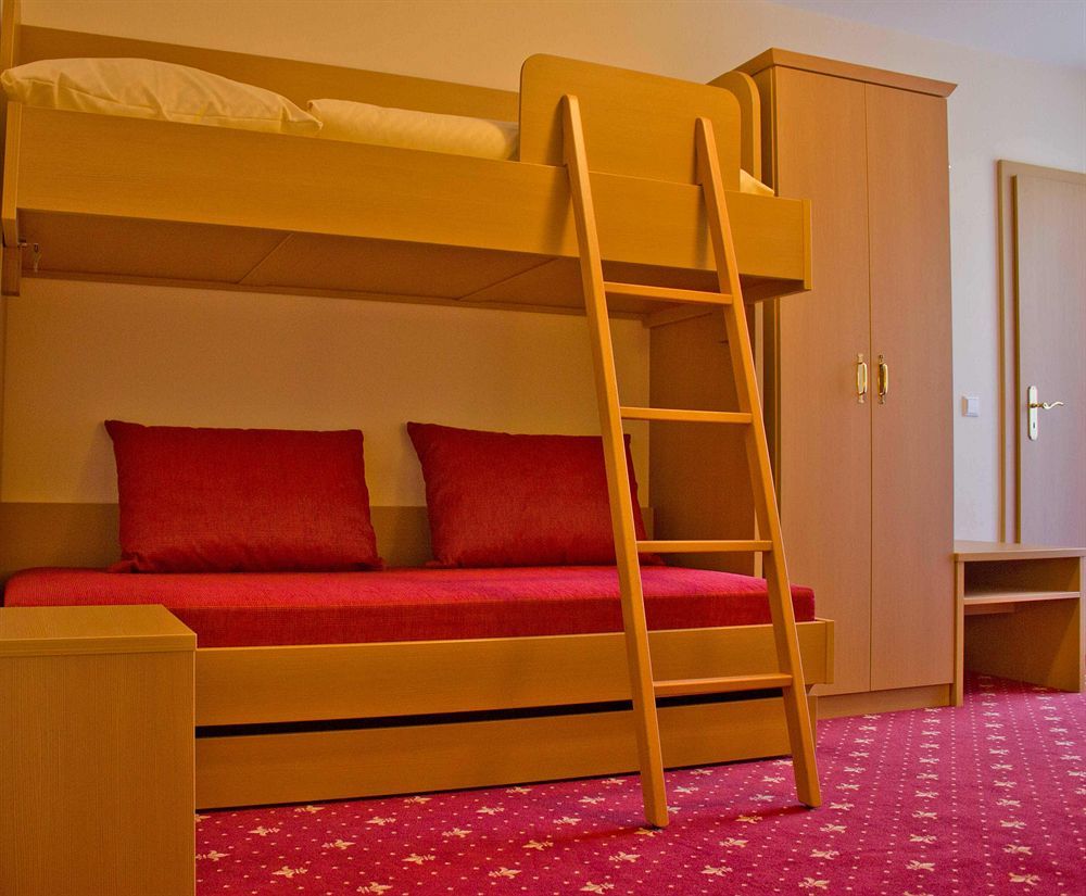 Waldhotel Forellenhof บาเดน-บาเดน ภายนอก รูปภาพ