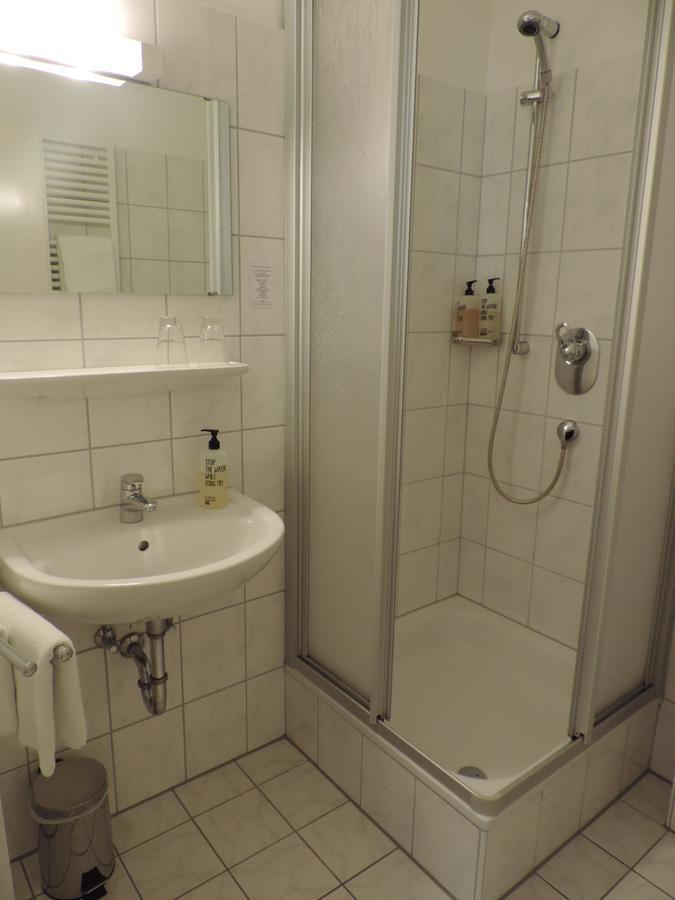 Waldhotel Forellenhof บาเดน-บาเดน ภายนอก รูปภาพ