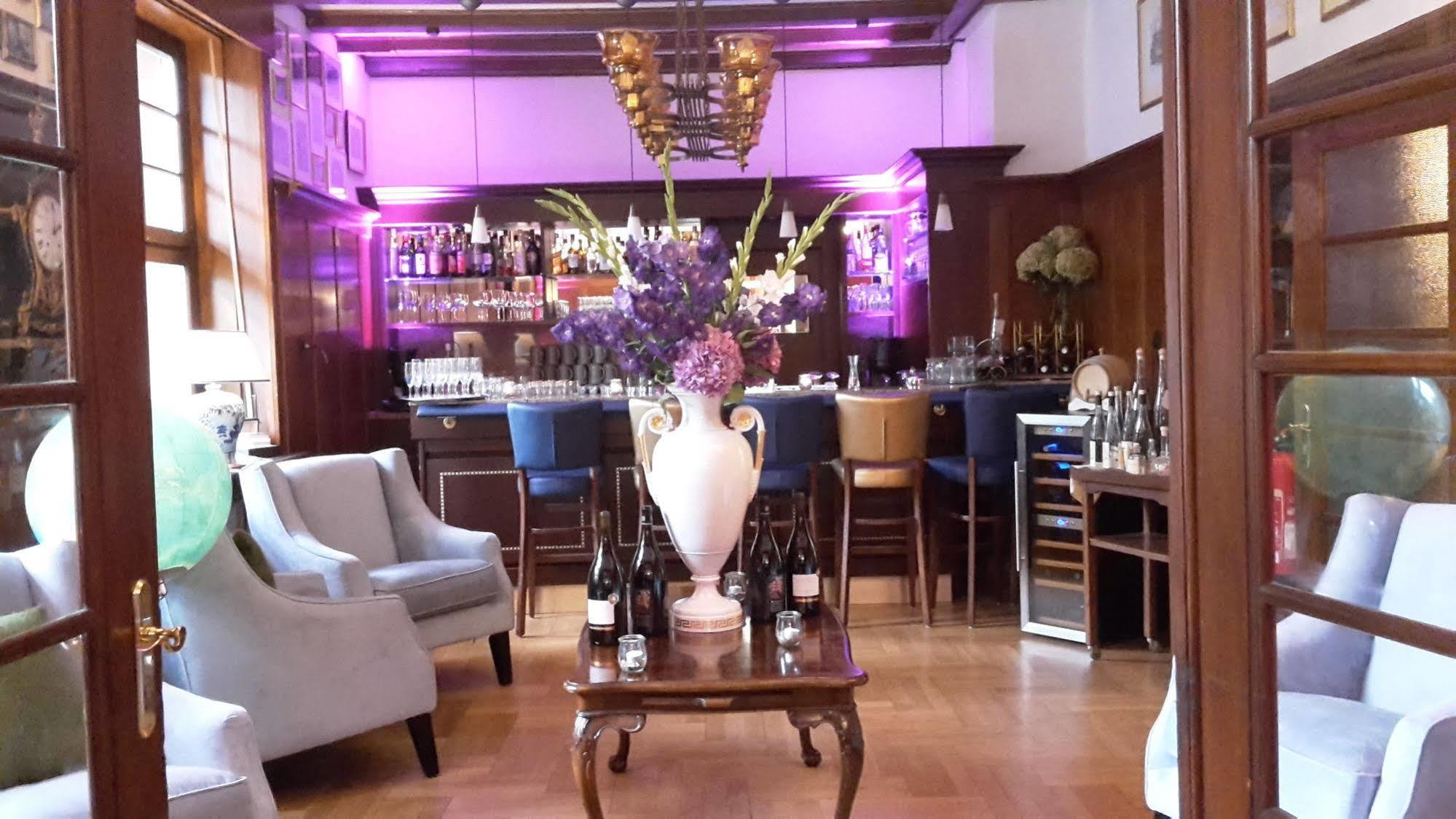 Waldhotel Forellenhof บาเดน-บาเดน ภายนอก รูปภาพ